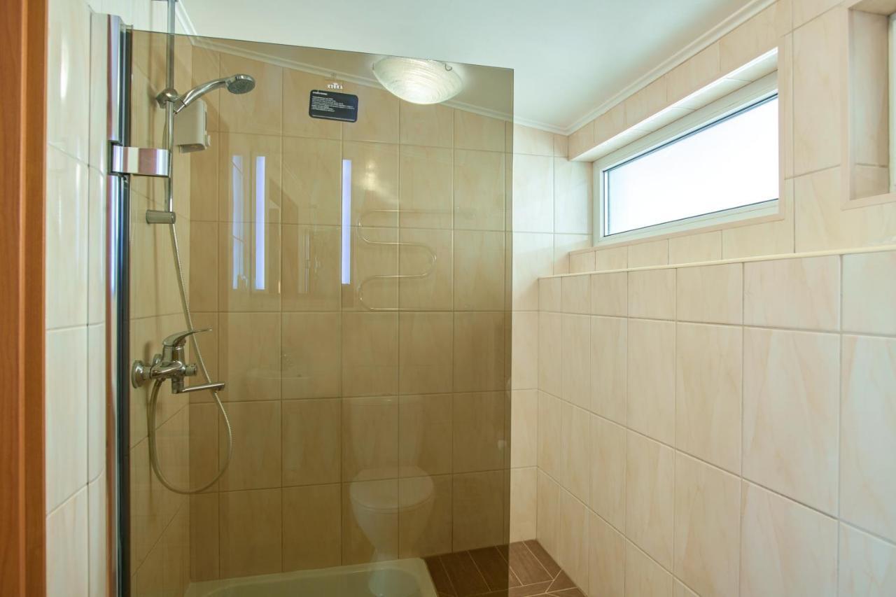 Odessa Comfort House Aparthotel Екстериор снимка