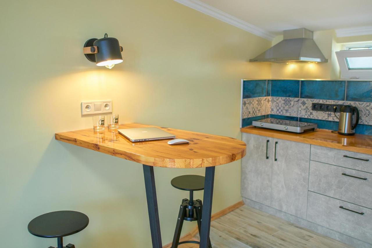 Odessa Comfort House Aparthotel Екстериор снимка