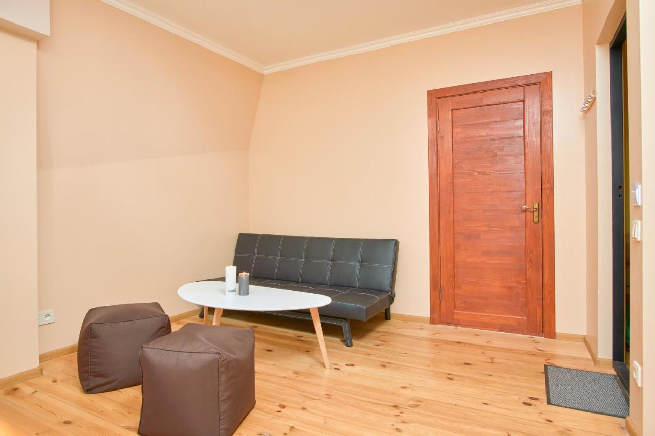 Odessa Comfort House Aparthotel Екстериор снимка